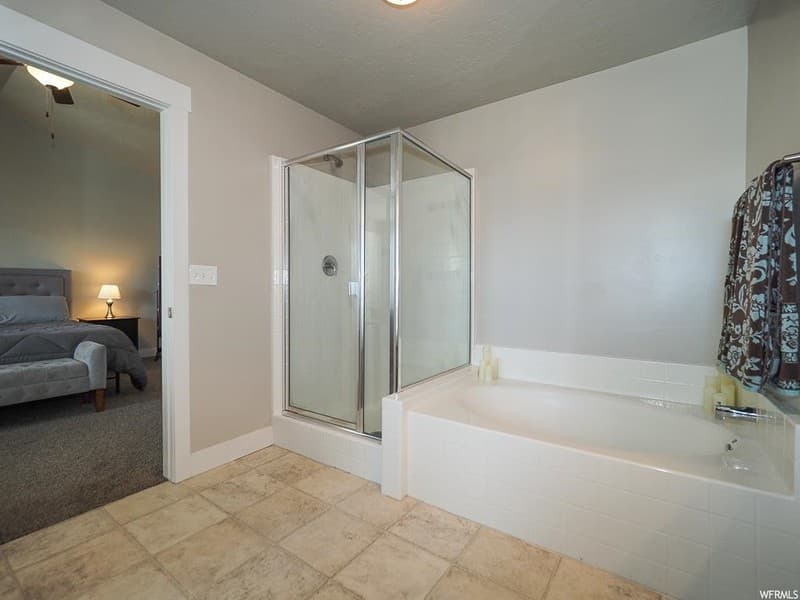 Saratoga Springs Townhome: 1646 N Venetian Way