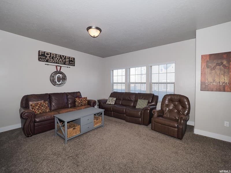 Saratoga Springs Townhome: 1646 N Venetian Way