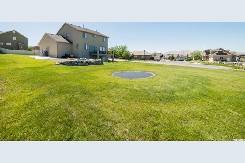 Saratoga Springs Multiplex: 1486 S Sage View Ct
