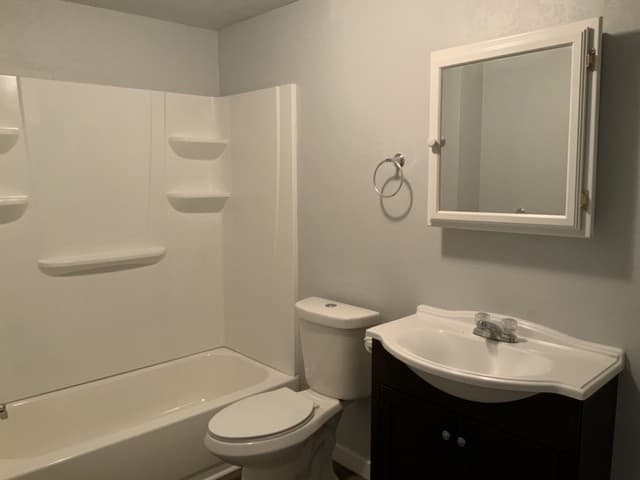 Saratoga Springs Multiplex: 1486 S Sage View Ct