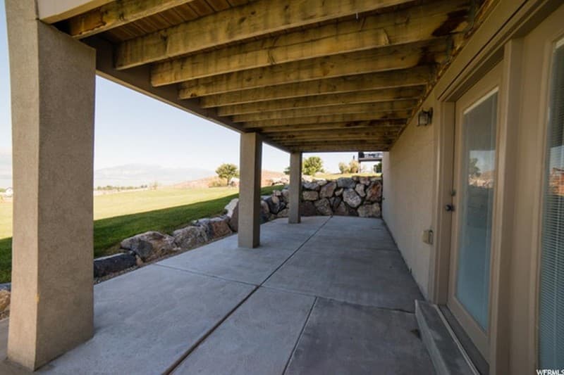 Saratoga Springs Multiplex: 1486 S Sage View Ct