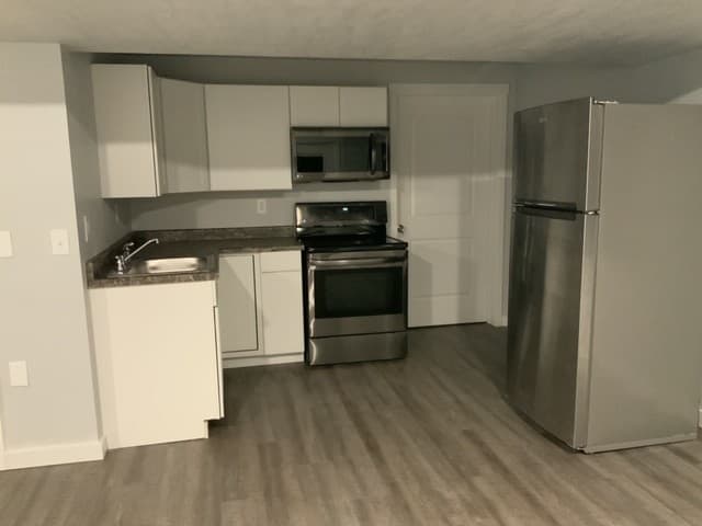 Saratoga Springs Multiplex: 1486 S Sage View Ct