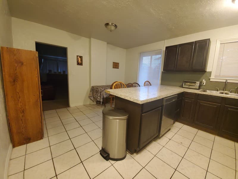 Ogden Single Room: 2767 Monroe Blvd