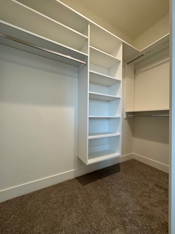 Bountiful Townhome: 1788 S main St.