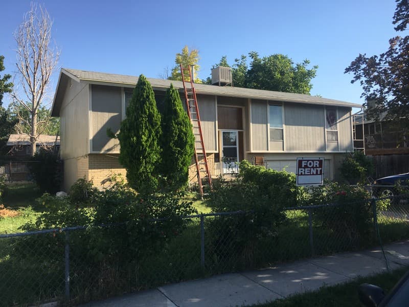 Taylorsville House: 3359 W Hillsboro Dr