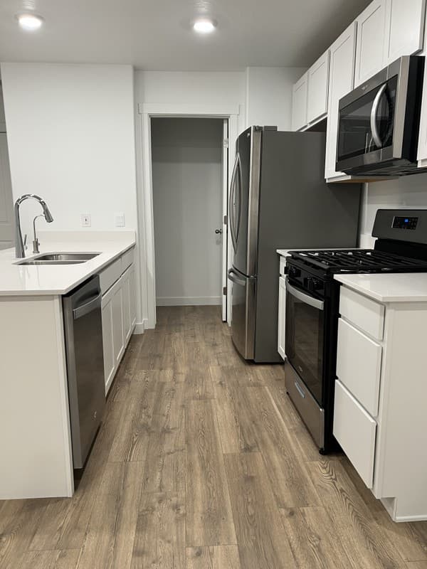Saratoga Springs Townhome: 967 E Drifter Ln