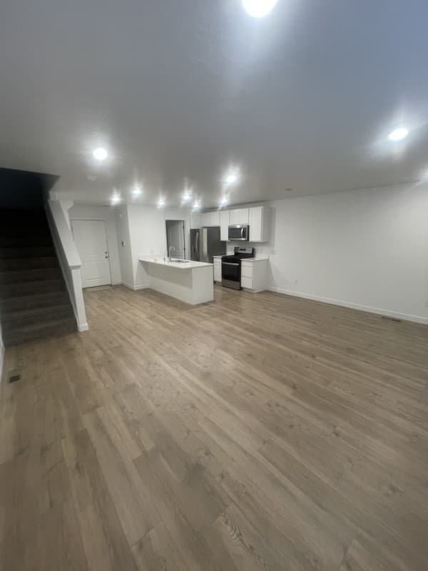 Saratoga Springs Townhome: 967 E Drifter Ln