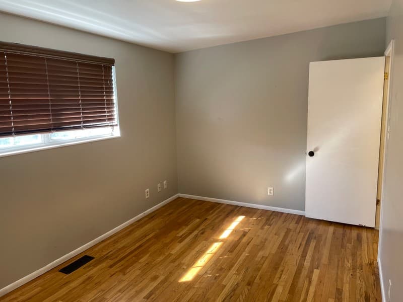 Salt Lake City Single Room: 1944 E 7090 S