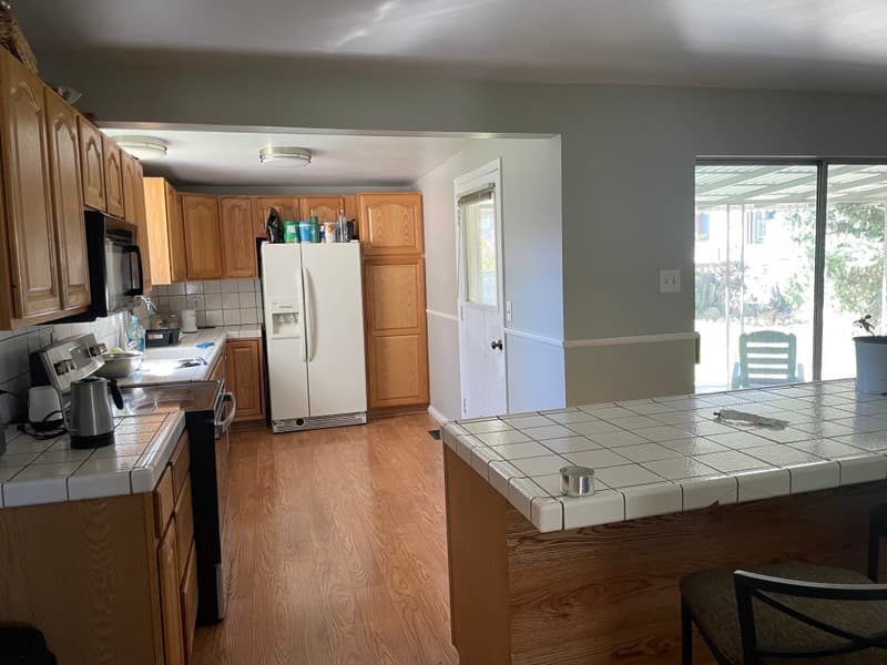 Salt Lake City Single Room: 1944 E 7090 S