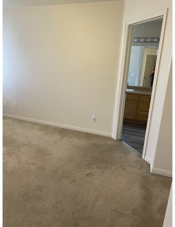 South Jordan Single Room: 1641 W Wynview Ln