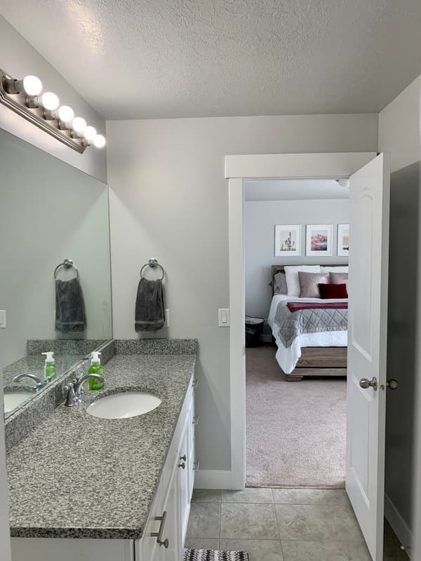 Herriman Single Room: 4512 W Breezy Meadow Dr