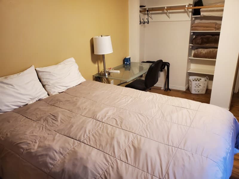Salt Lake City Single Room: 2493 S 1700 E