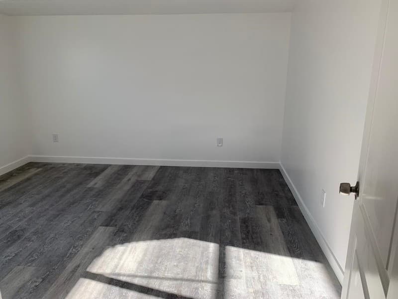 Lehi Single Room: 1460 N 3920 W