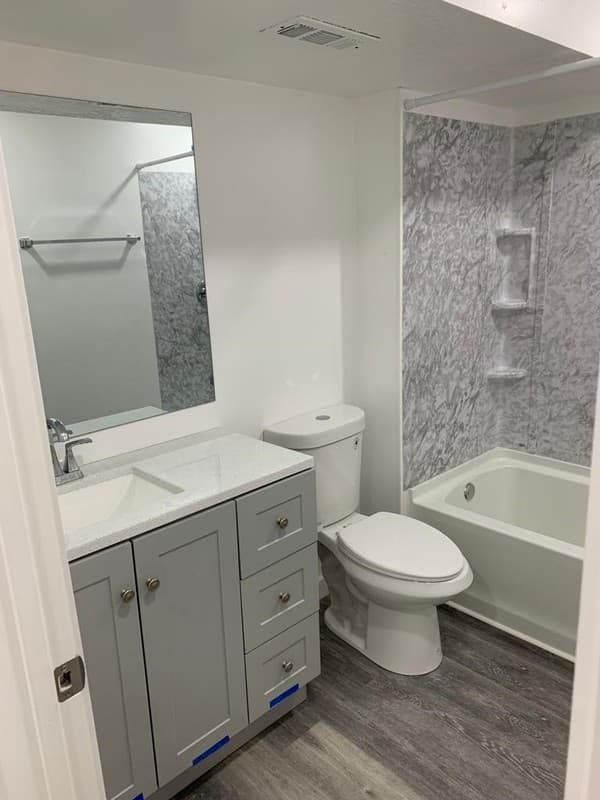 Lehi Single Room: 1460 N 3920 W