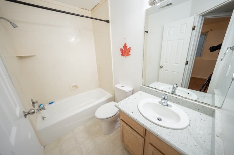 Bountiful Townhome: 1867 S Main St