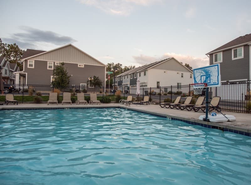 North Salt Lake Townhome: 250 E Ellen Ln