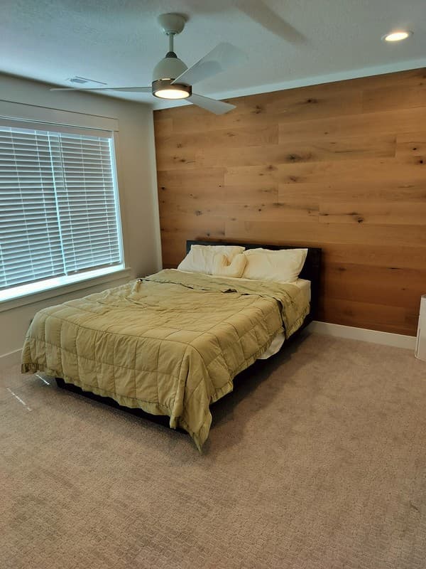 North Salt Lake Townhome: 25 E Center St