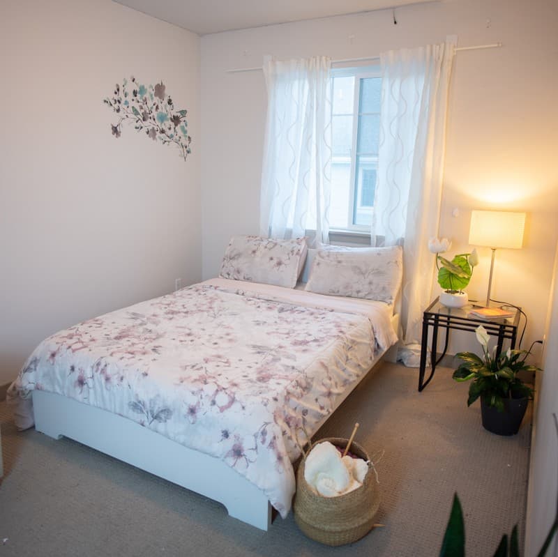 North Salt Lake Townhome: 250 E Ellen Ln