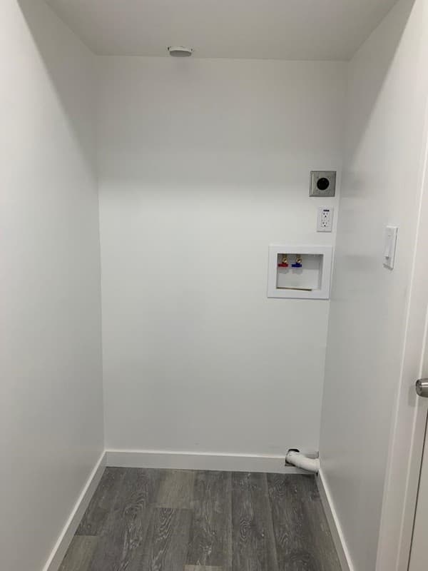 Lehi Single Room: 1460 N 3920 W