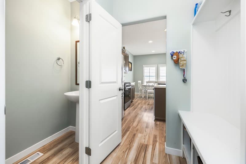 Eagle Mountain Townhome: 4438 E Hurstbourne Dr