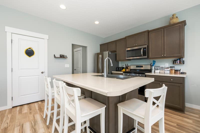 Eagle Mountain Townhome: 4438 E Hurstbourne Dr