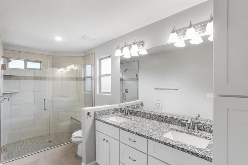 Saint George House: 2261 S Tonaquint Dr