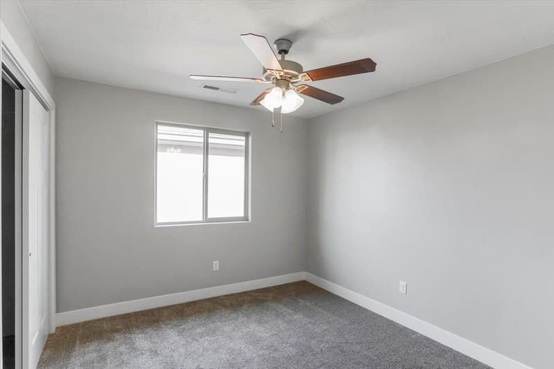 Saint George House: 2261 S Tonaquint Dr