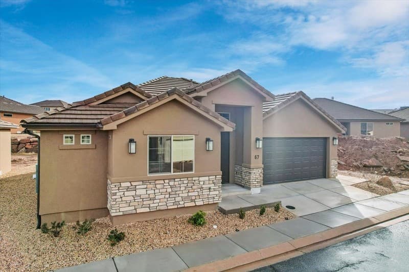 Saint George House: 2261 S Tonaquint Dr