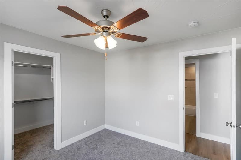 Saint George House: 2261 S Tonaquint Dr