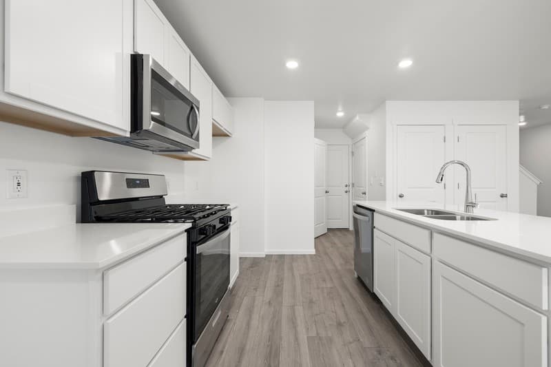 Saratoga Springs Townhome: 949 E Parley Dr