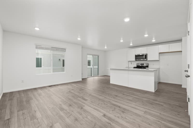 Saratoga Springs Townhome: 949 E Parley Dr