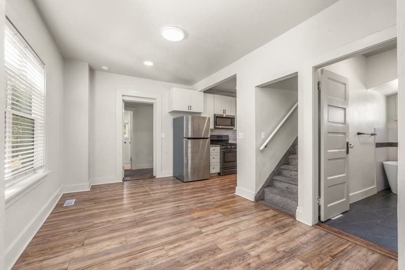 Payson Apartment: 43 N 100 W