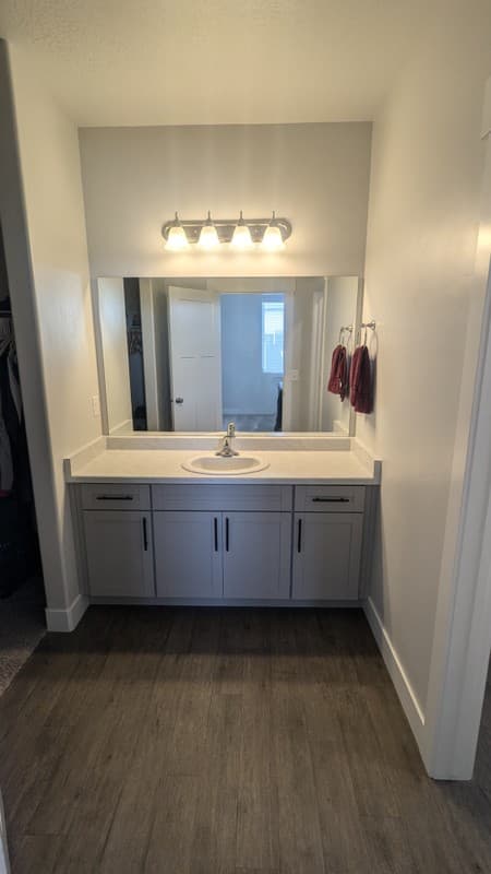 Lehi Condo: 3323 W Hardman Way