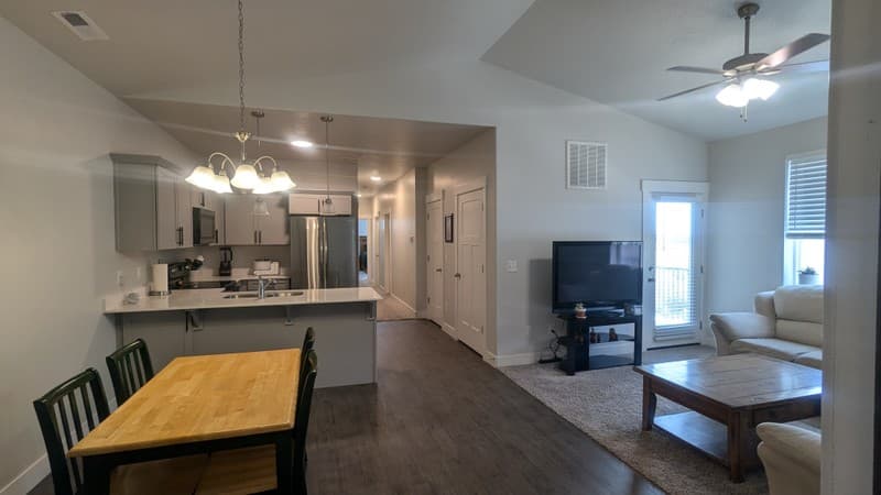 Lehi Condo: 3323 W Hardman Way