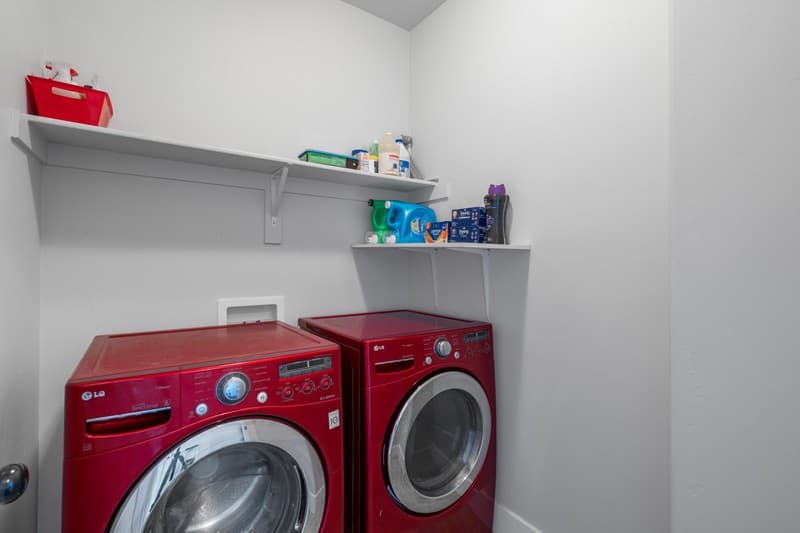 West Jordan Single Room: 7651 S Scenic Maple Dr
