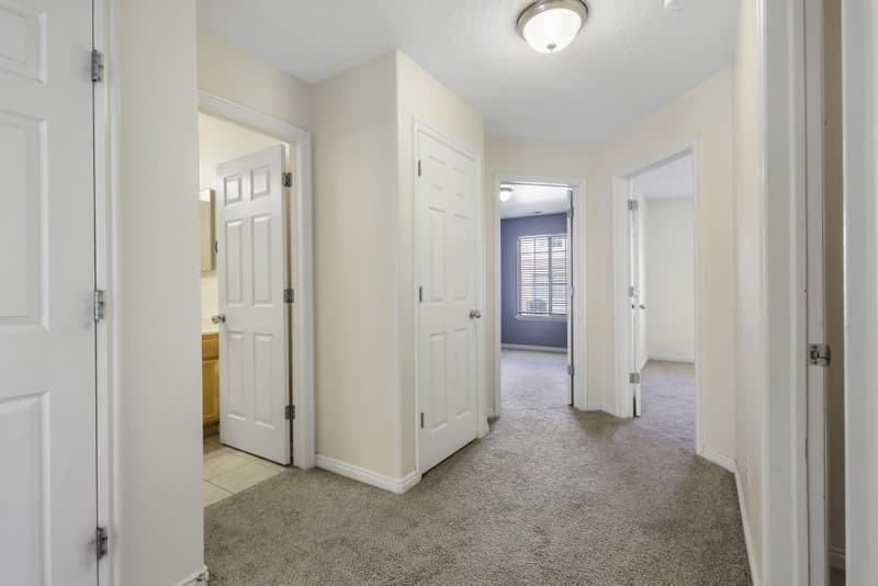 South Jordan Townhome: 10504 S Sage Flats Way