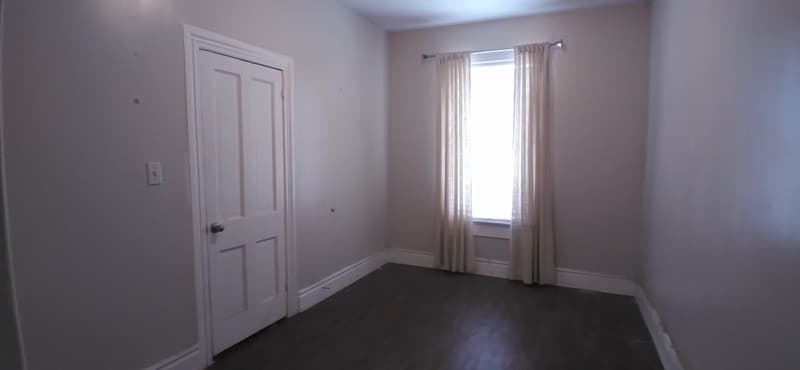 Salt Lake City House: 818 W 300 N