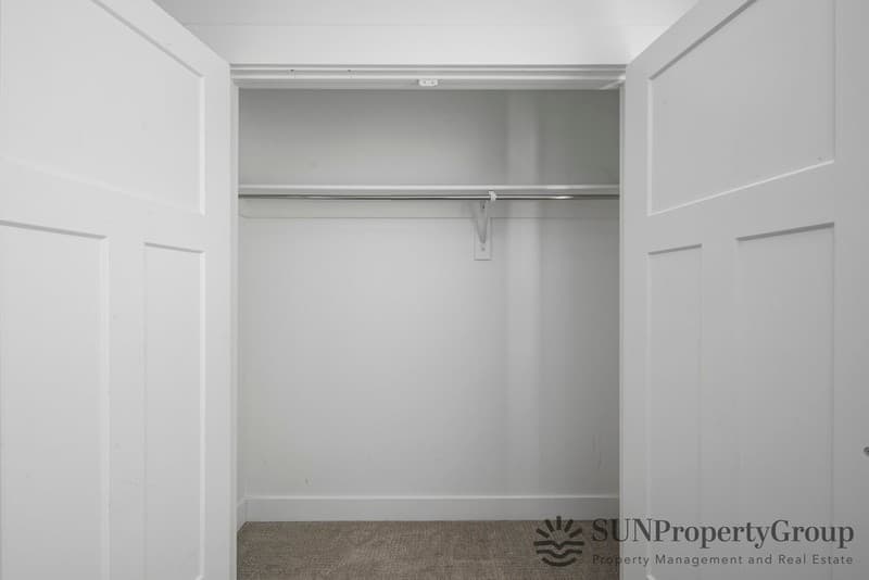 Vineyard Single Room: 288 W 730 N