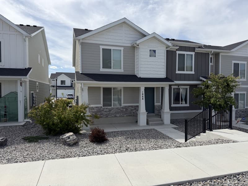 Tooele Townhome: 1868 N Blue Iris Ave