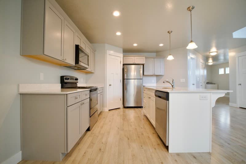 Saratoga Springs House: 1758 W Stone Gate Dr