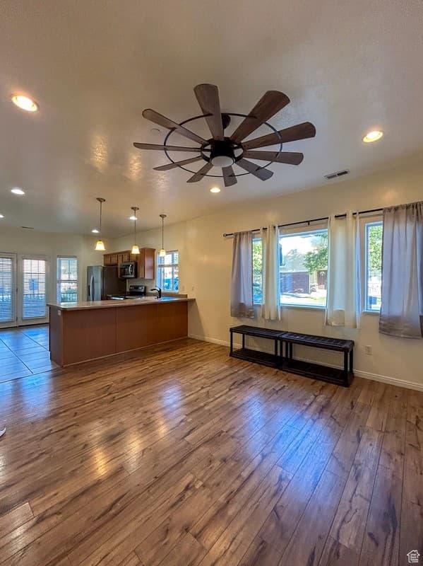 Draper Condo: 13528 S Venicia Way