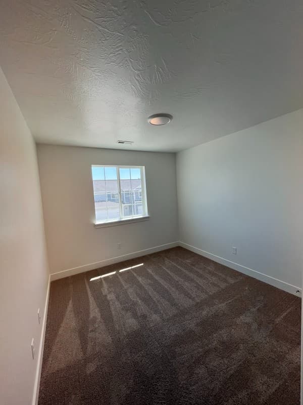 Eagle Mountain Townhome: 7303 N Hidden Loop Rd