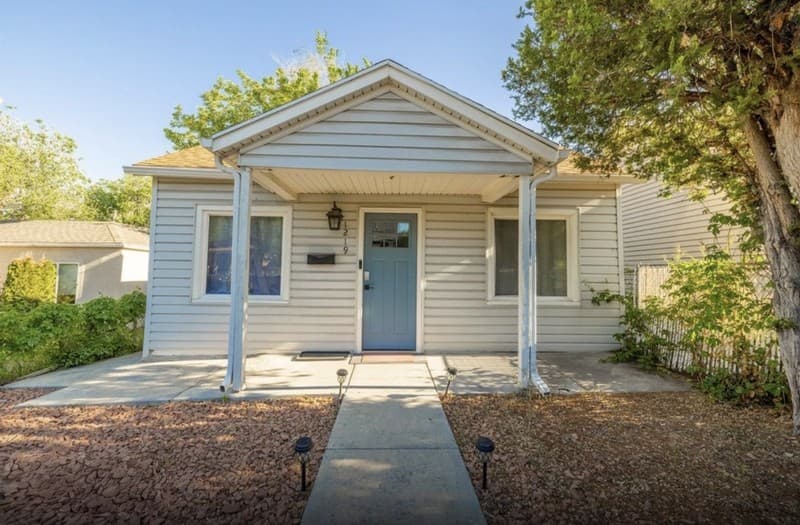 Salt Lake City House: 1219 W 500 S