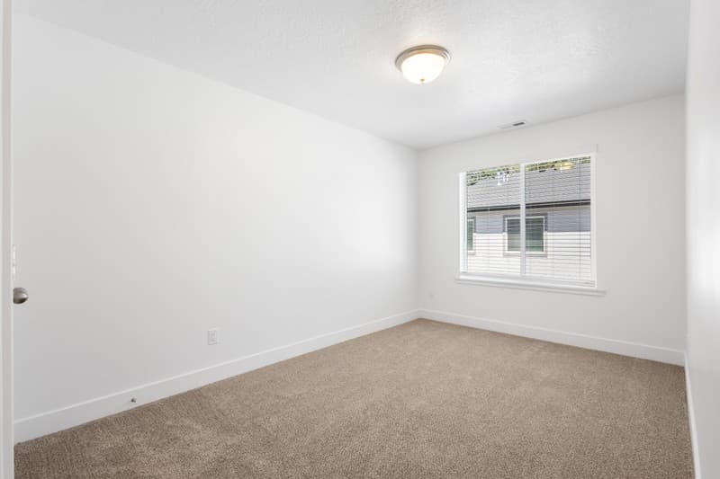 Ogden Townhome: 313 E 750 S