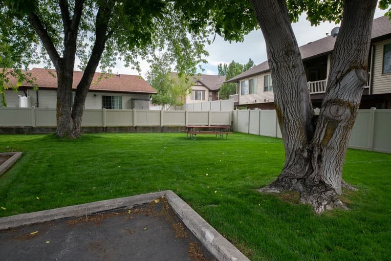 Bountiful Apartment: 1729 N 200 W