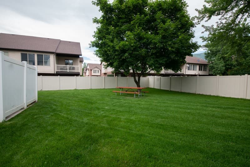 Bountiful Apartment: 1729 N 200 W