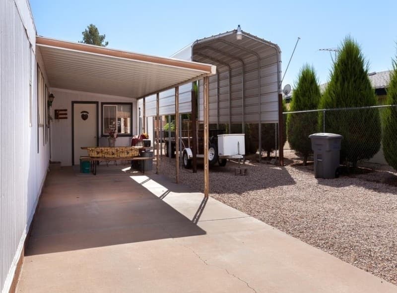 Saint George House: 2073 W 1425 N