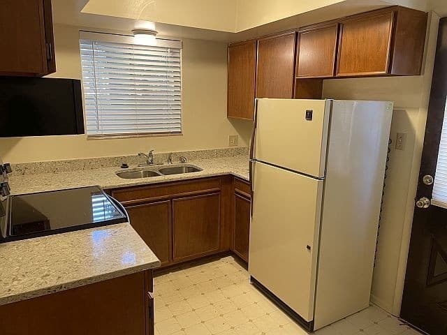 Salt Lake City Apartment: 184 I St