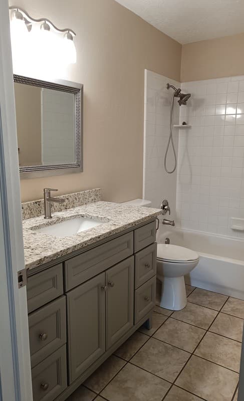 Ogden Townhome: 1305 Monroe Blvd
