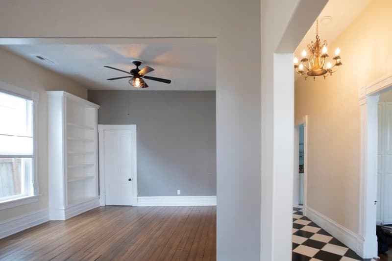 Salt Lake City House: 851 S Jefferson St